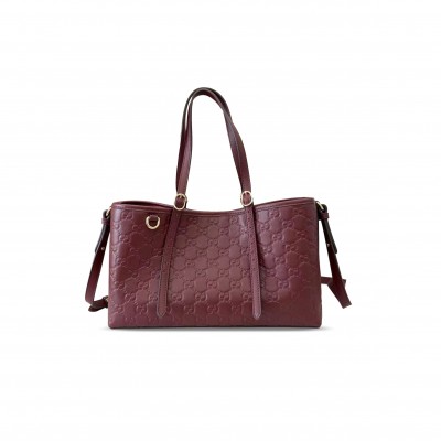 GUCCI GG EMBLEM SMALL TOTE BAG ‎815214 (30*18*11cm)